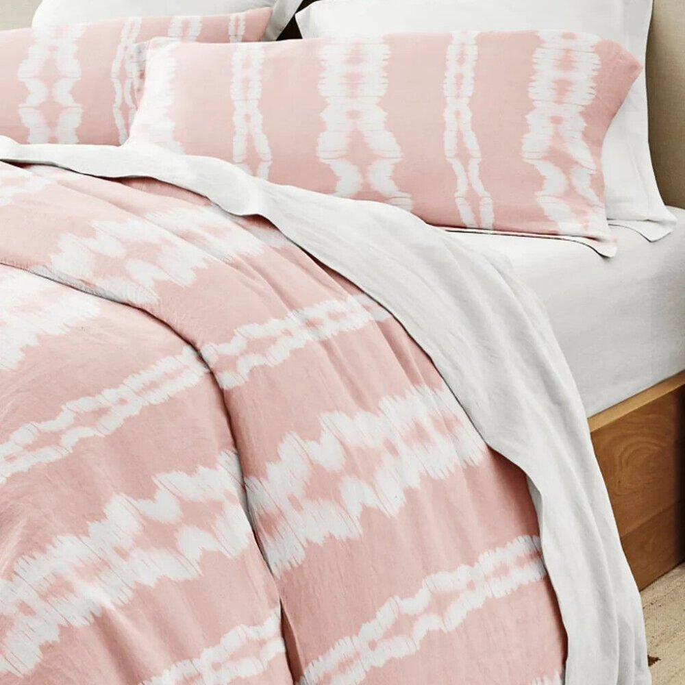 NEW- Size Twin Rebecca Minkoff Tie-Dye Stripe Duvet & Sham Cover Set Pink/White